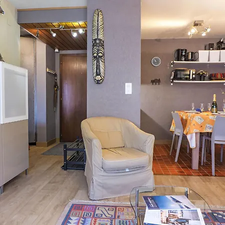 Immeuble Rond-point Apt- 11 By Interhome アパート *