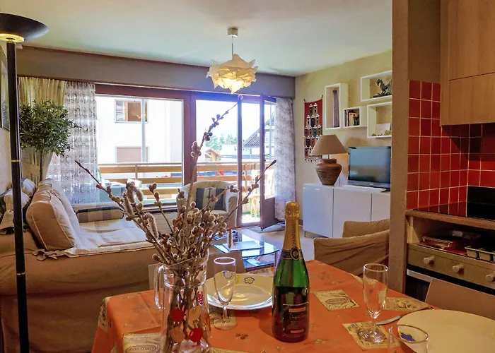 Immeuble Rond-point Apt- 11 By Interhome Appartement